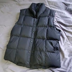 Lands End Puffer Vest